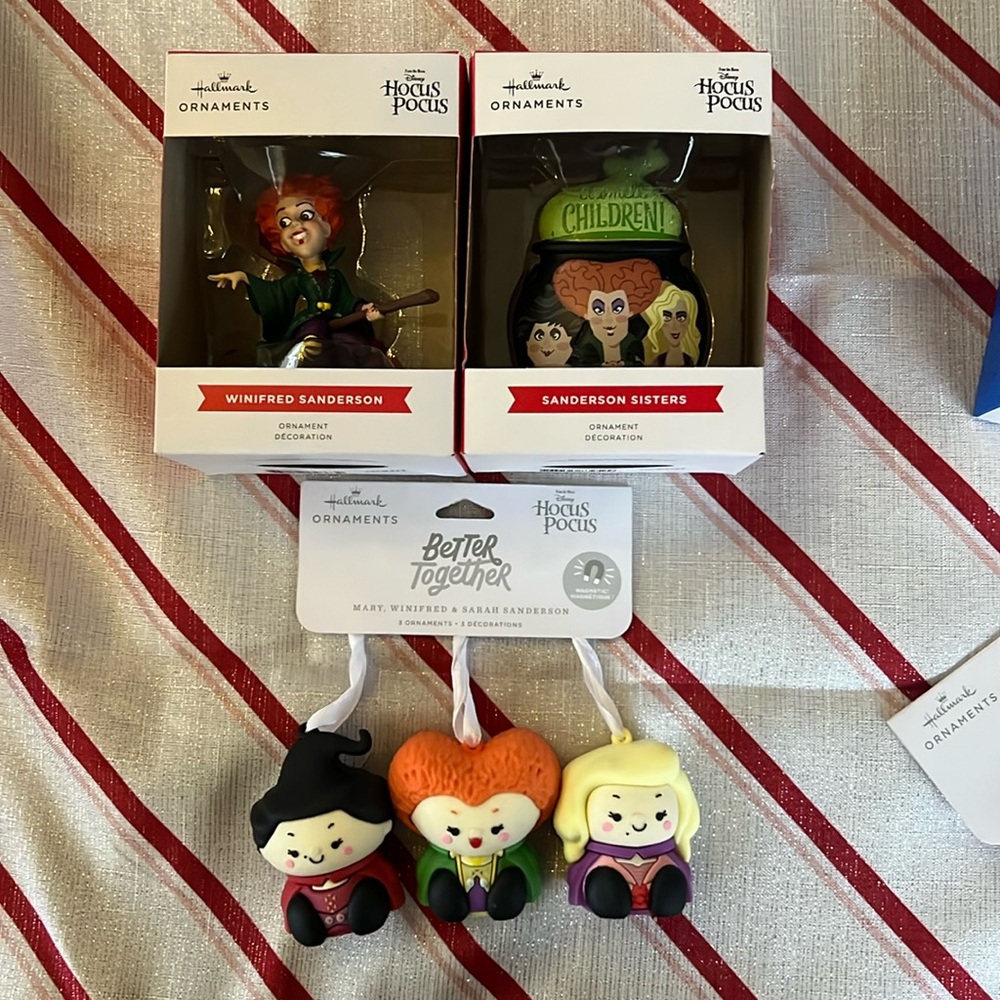 Hallmark Hocus Pocus Winifred & Sanderson Sisters Magnetic, set of 4